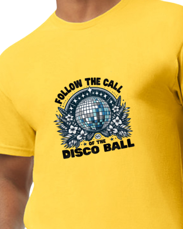 Retro 80s and 90s T-Shirts - Nostalgic Vintage Style