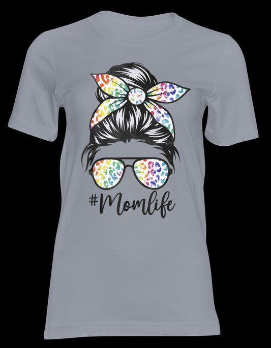 Messy Bum Mom Life T-Shirt - The Perfect Gift for Moms!