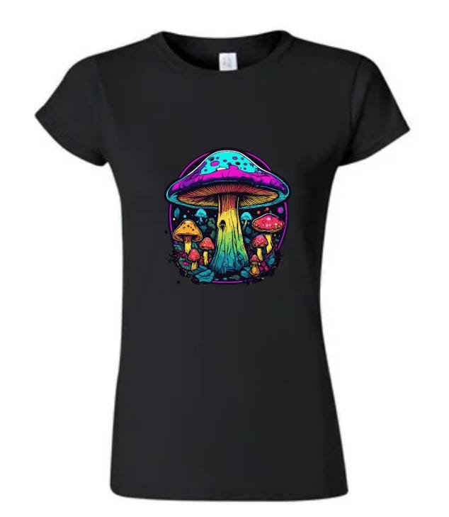 Psychedelic Mushroom T-Shirt/Vibrant Boho Graphic Tee/Trippy Fungi Design/Perfect for Nature Lovers and Festival Goers.